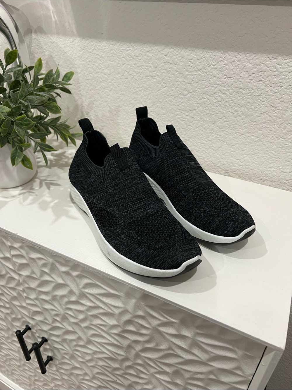 Tommy Bahama Black Knit Slip-On Athletic Sneakers with White Sole
